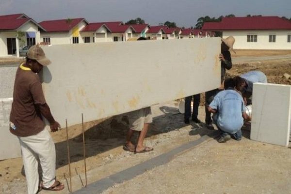 Đức Lâm địa chỉ cung cấp tấm bê tông nhẹ giá rẻ