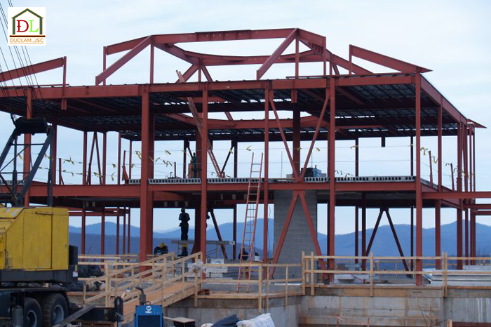 Bản vẽ CAD nhà khung thép 3 tầng chuẩn đẹp 2022