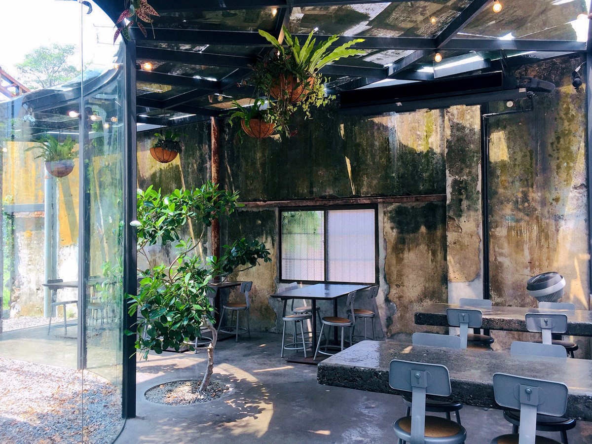 Trên thị trường hiện nay, có rất nhiều quán cà phê được xây dựng bằng thép tiền chế